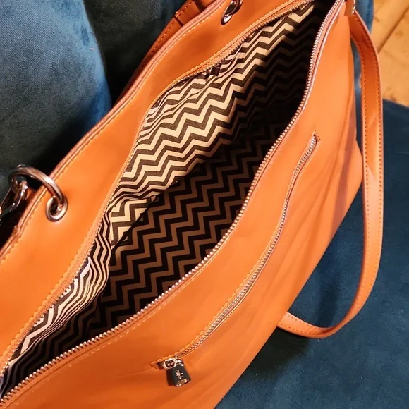 Co-Lab Large Bag - Picture 7 of 12